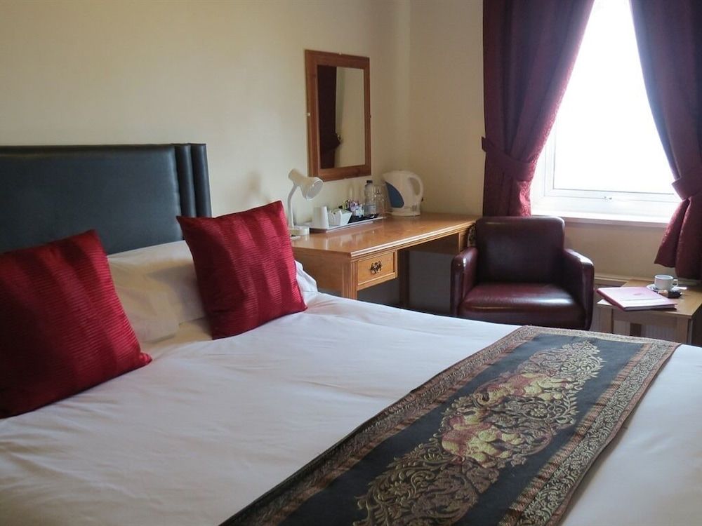 The Wyche Inn Standard Double Room, Ensuite 4