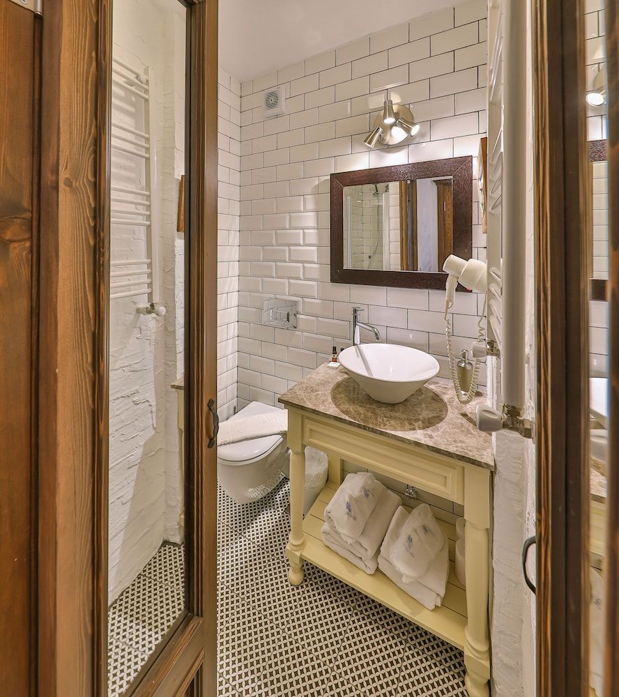 Cumbalı Konak Alaçatı Standard Double or Twin Room, City View 7