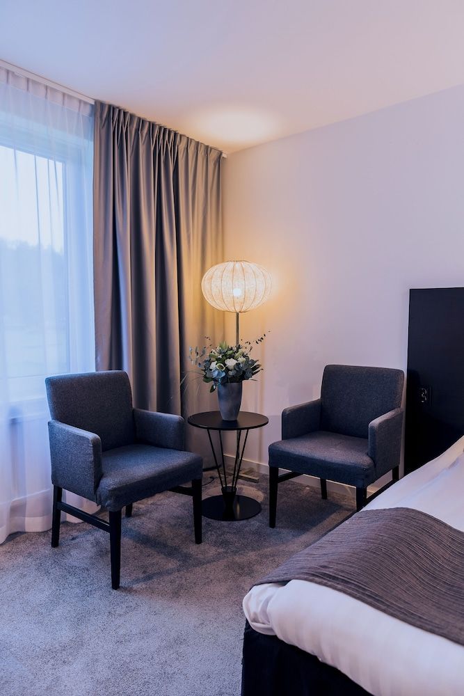 Vann Spa Hotel and Conference Double Room 4