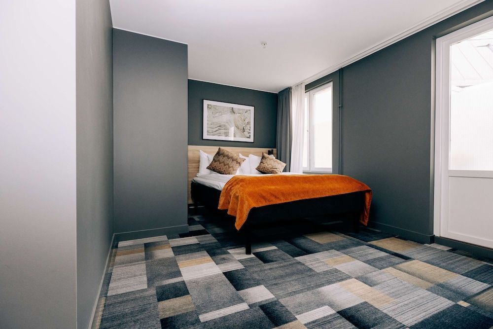 Superior Room, 1 King Bed, Non Smoking