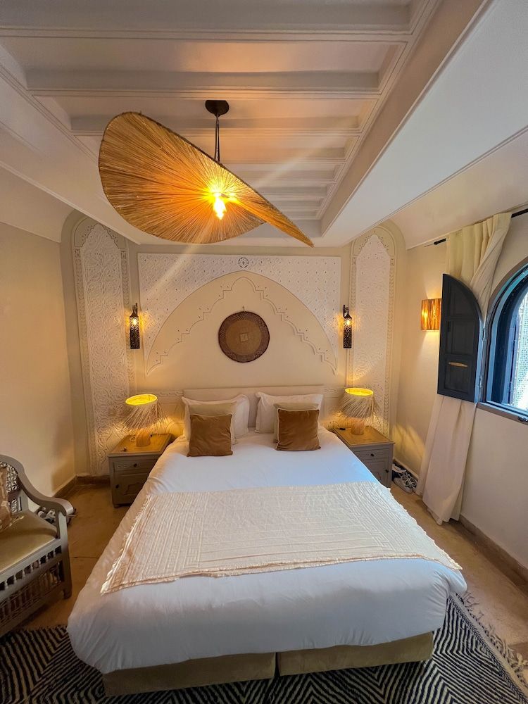 Riad Jonan Deluxe Double or Twin Room, Refrigerator, Courtyard Area 13