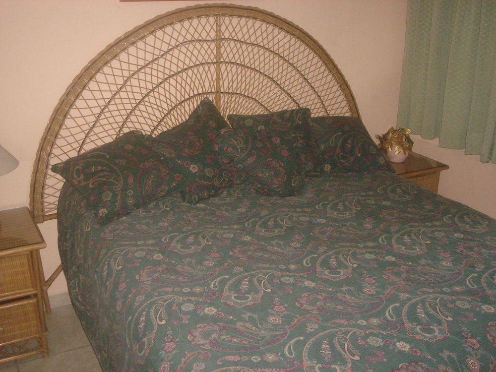 Studio Apartment 103
