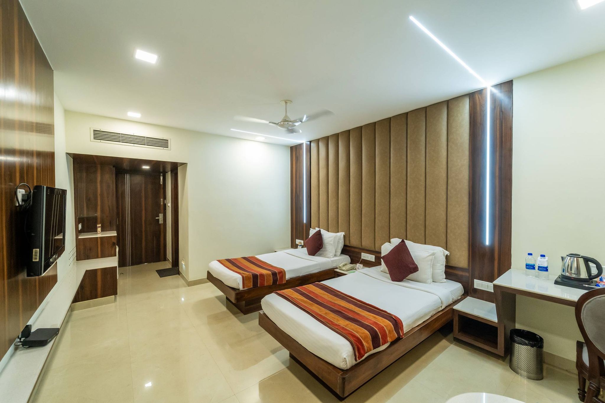 Hotel Celebration Executive Double Room 5