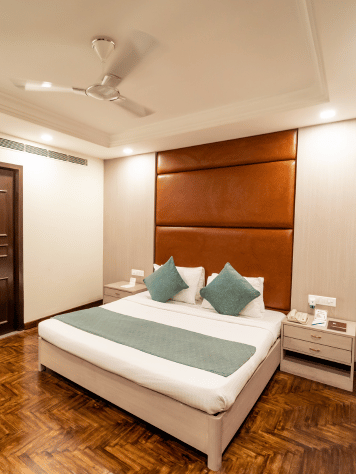 Hotel Celebration Deluxe Room 2