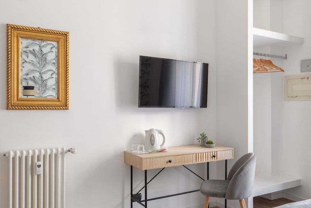 Residenza Vaticana Double or Twin Room 5