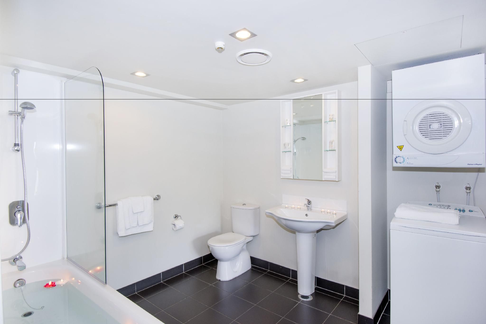 One Bedroom Apartment