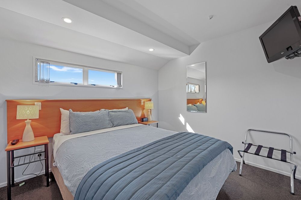 Suite, 1 Bedroom, Jetted Tub