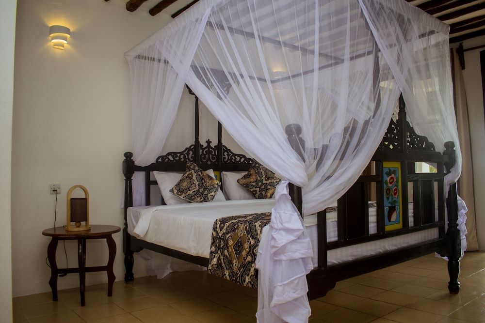 Antonio Beach Hotel and Spa Deluxe Double Room, Sea View 6