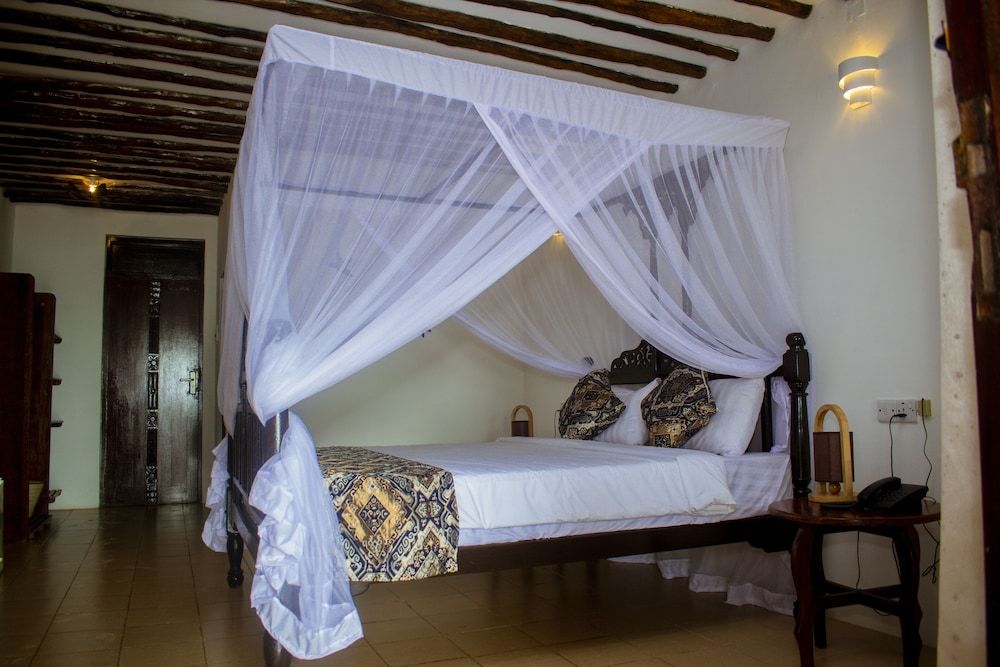 Antonio Beach Hotel and Spa Deluxe Double Room, Sea View 8