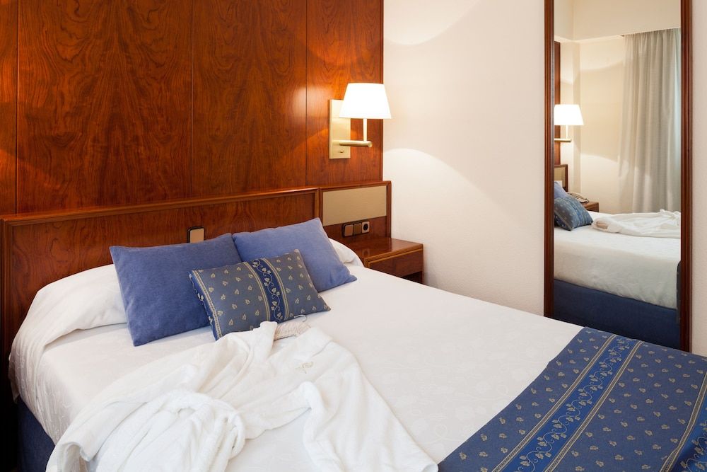 Hotel Royal Plaza Standard Room