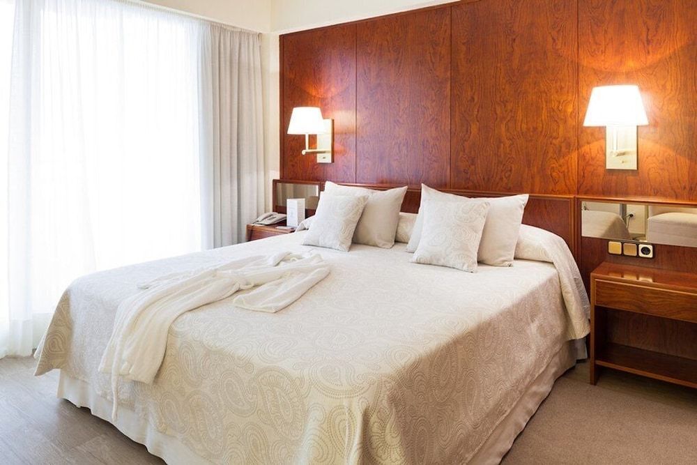 undefined Hotel Royal Plaza 7