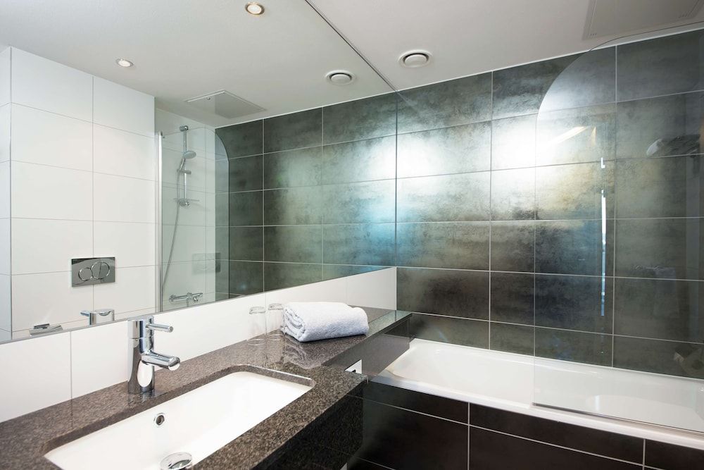 Scandic Ørnen Standard Room, 1 Queen Bed 7