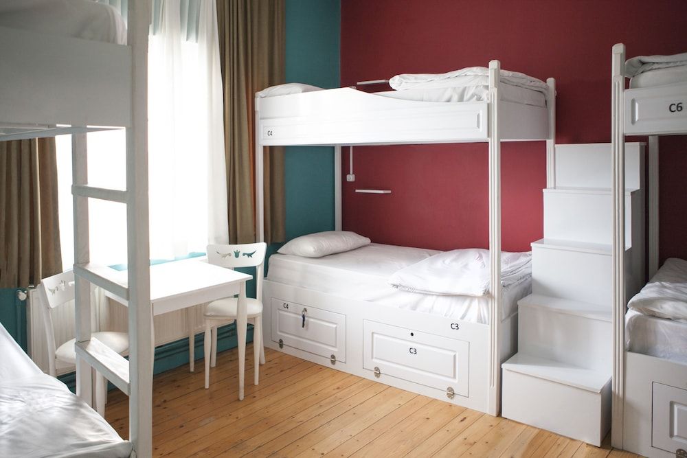 Cheers Midtown Hostel Basic Shared Dormitory, Female Dorm, Shared Bathroom (for 6 people)