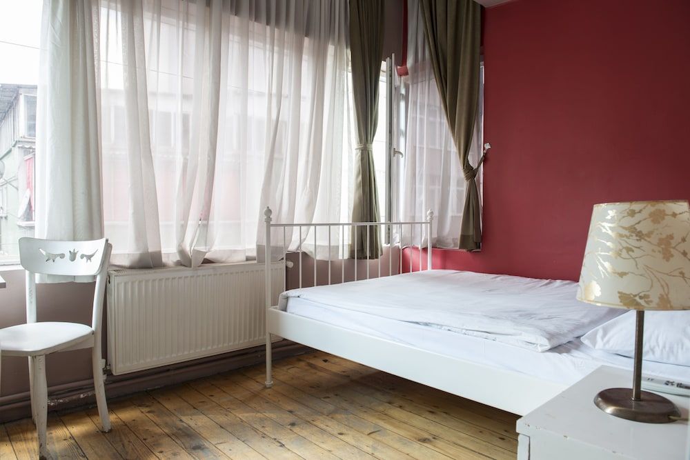 undefined Cheers Midtown Hostel 7