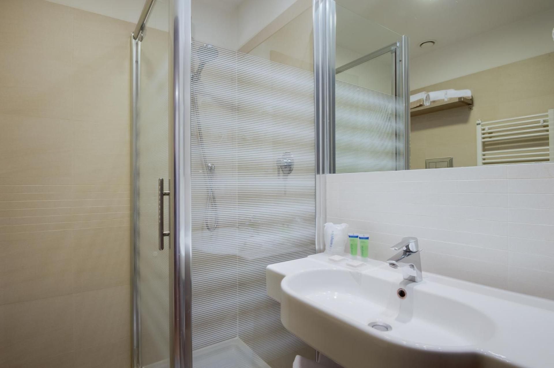 Economy Single Room