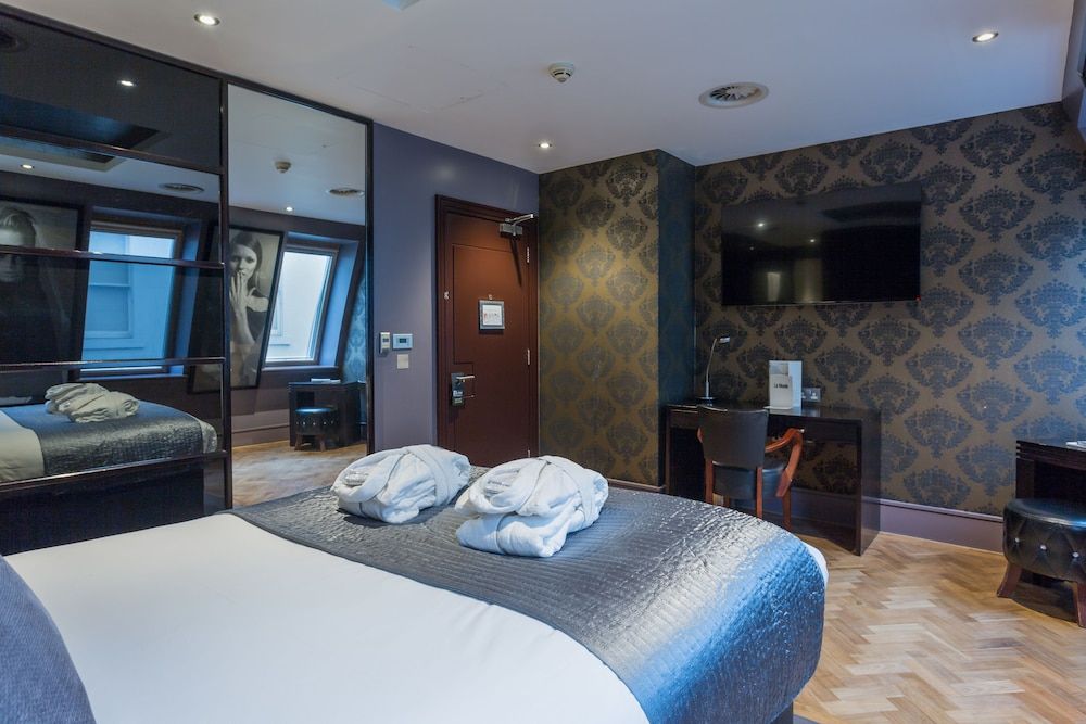 Le Monde Hotel Superior Double Room, 1 Double Bed 6