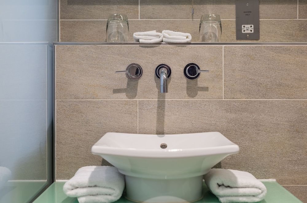 undefined Le Monde Hotel 9