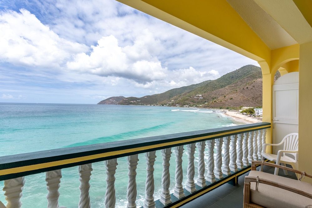 Sebastian's on the Beach Junior Studio Suite, 1 Bedroom, Balcony, Ocean View (Cliffside) 5