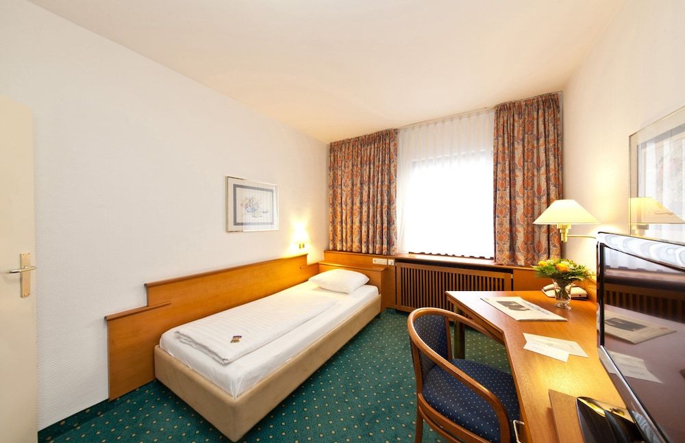 Economy Single Room
