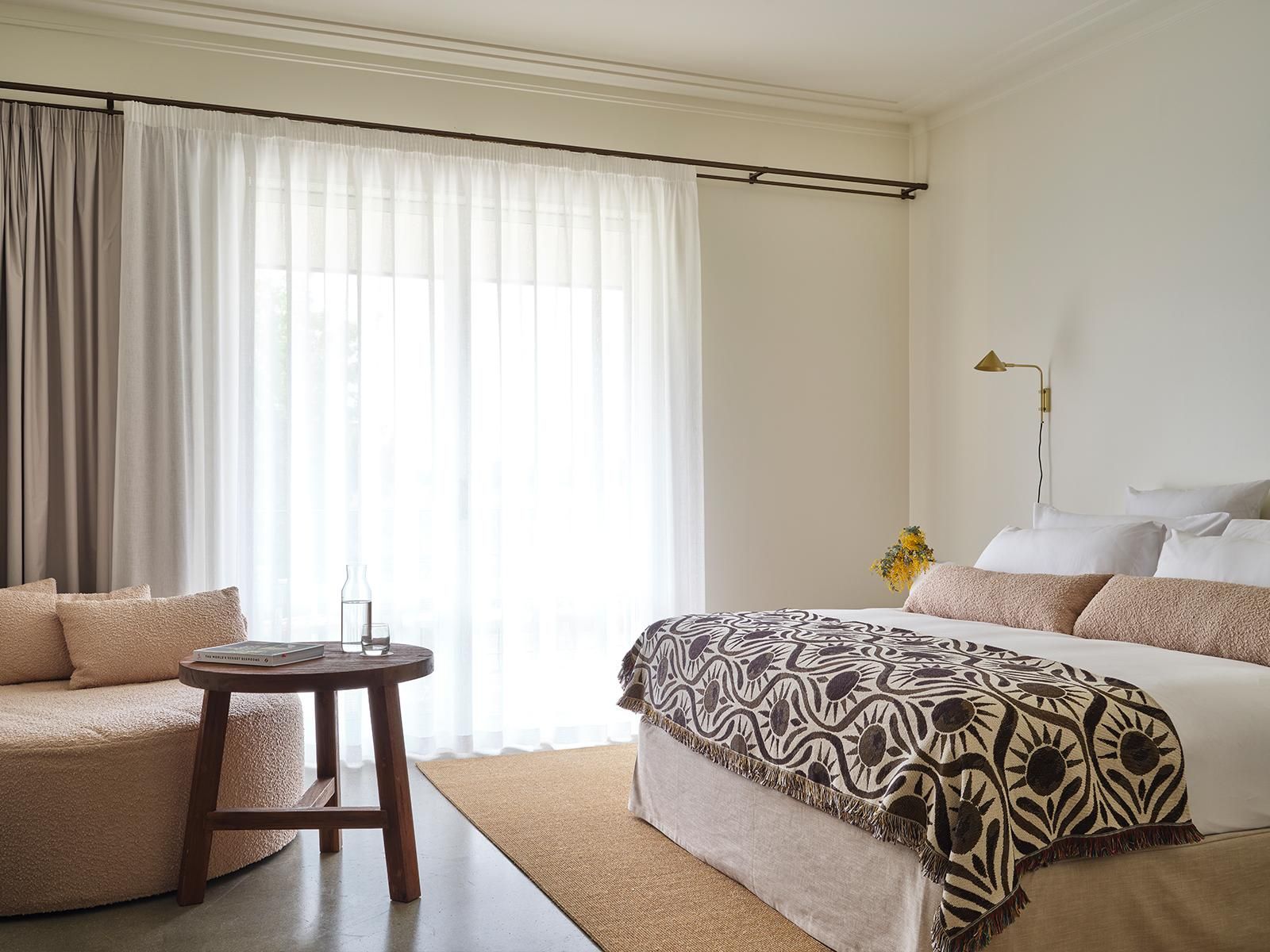 Garden Sunset - Free Parking, WiFi and Breakfast Included