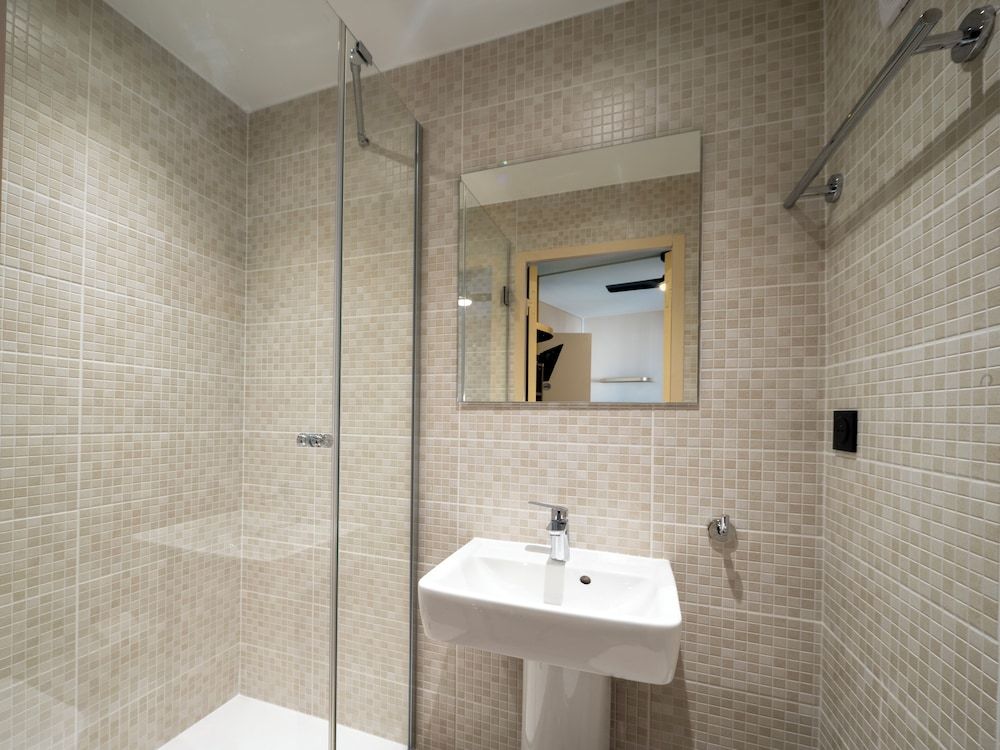 Hotel BoroNali Tiny Double Room (9 sq meter) 4