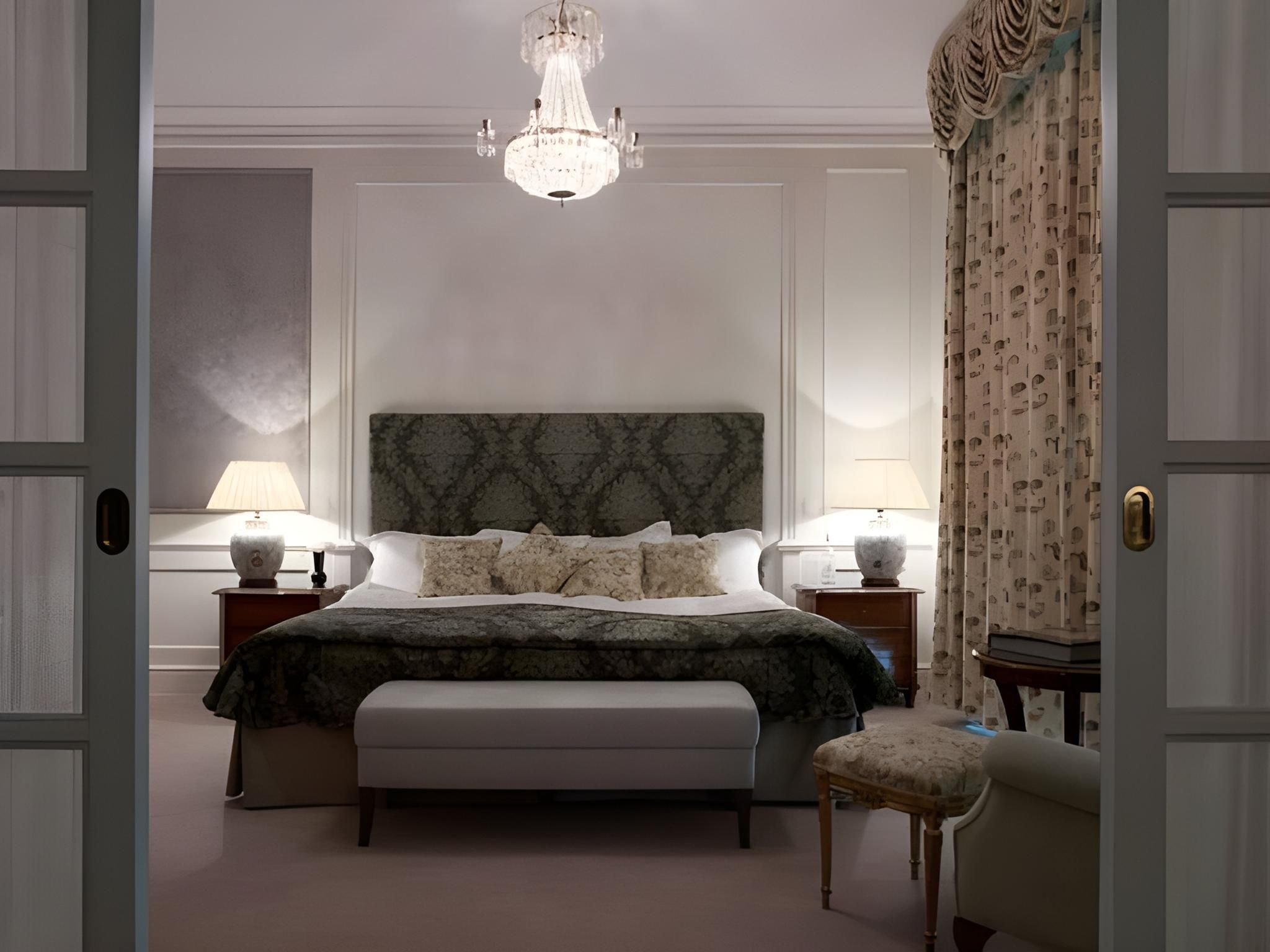 Executive Suite with Water View