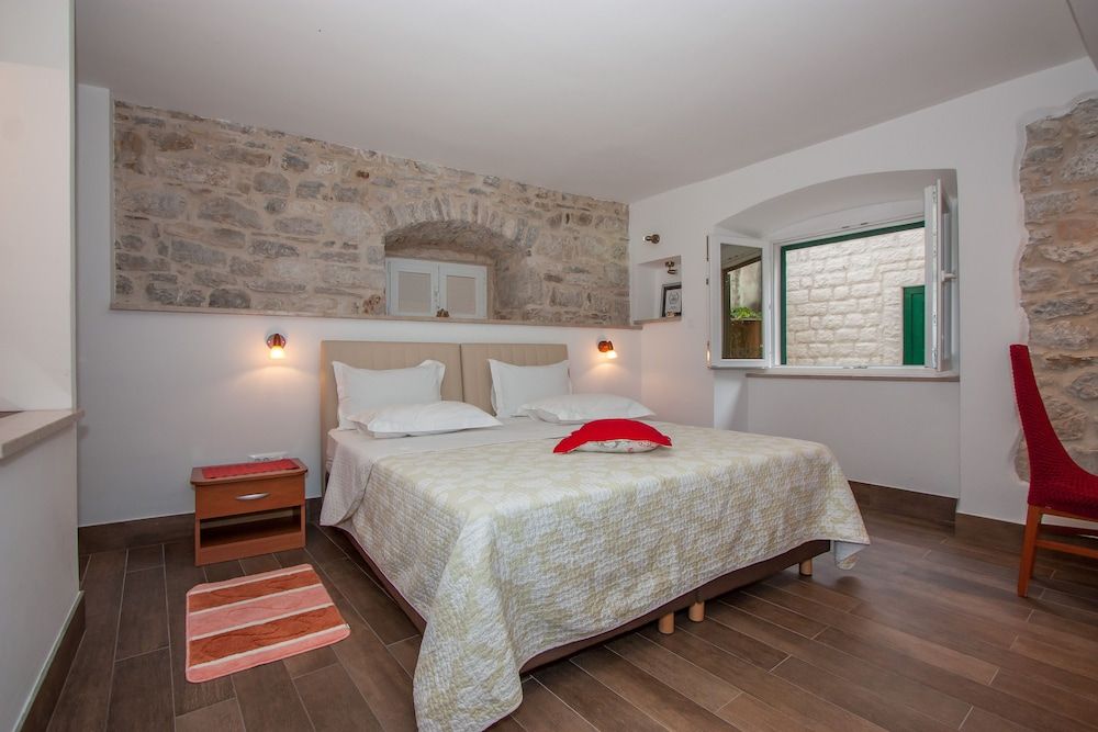 Garden Apartment Hotel Apartment, Garden View