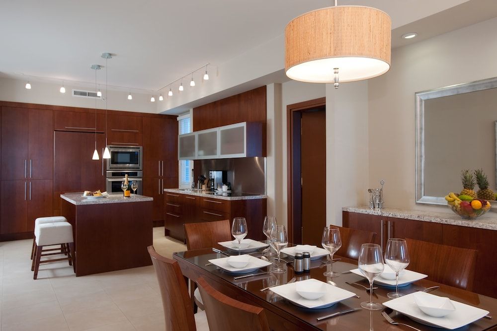 Blue Haven Resort - All Inclusive Suite, 2 Bedrooms, Oceanfront 2