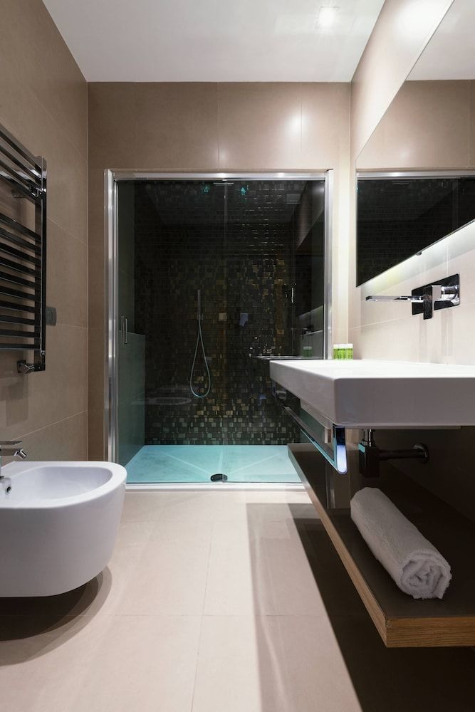 Mokinba Hotels Baviera Double or Twin Room 6