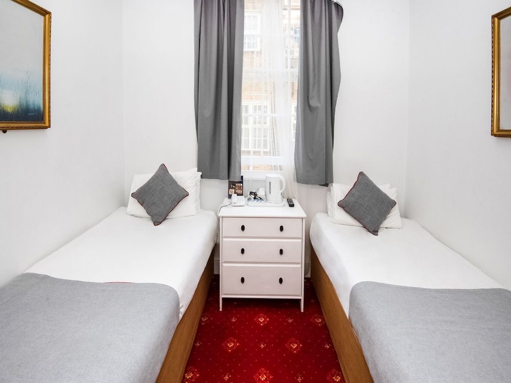 undefined St George Hotel 2