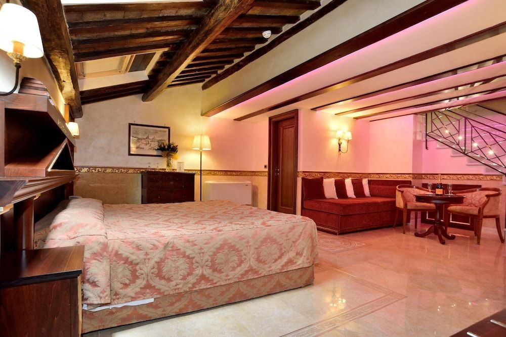 undefined Hotel Pantheon 6