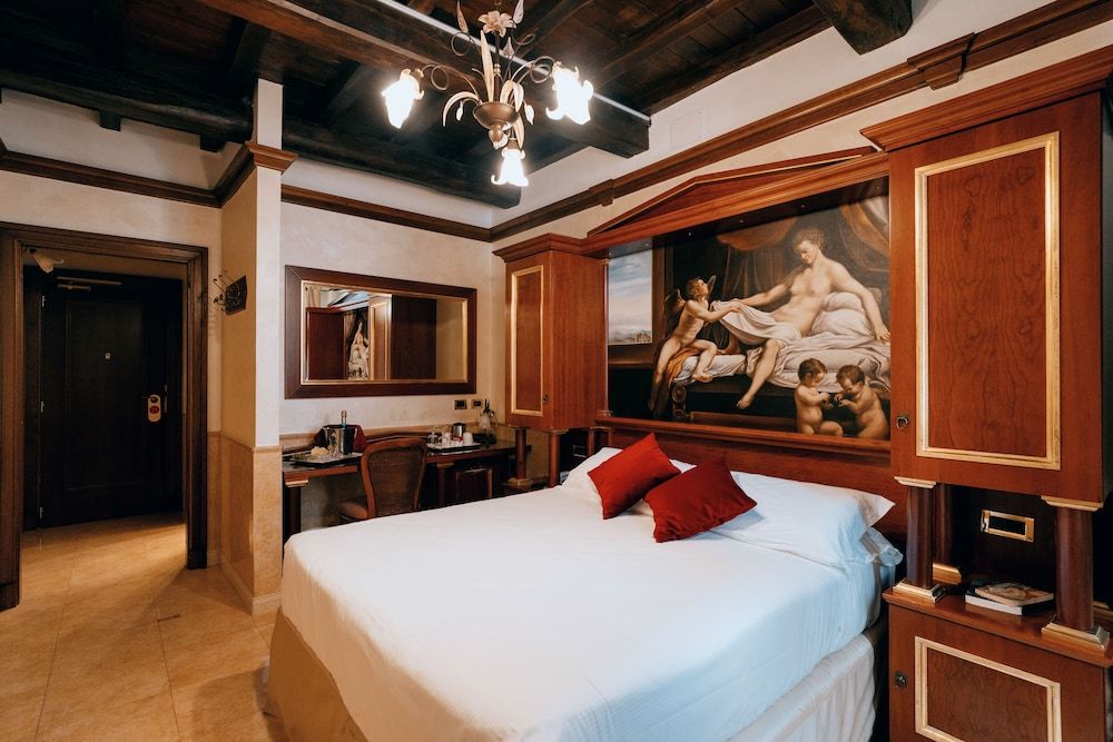 undefined Hotel Pantheon 3
