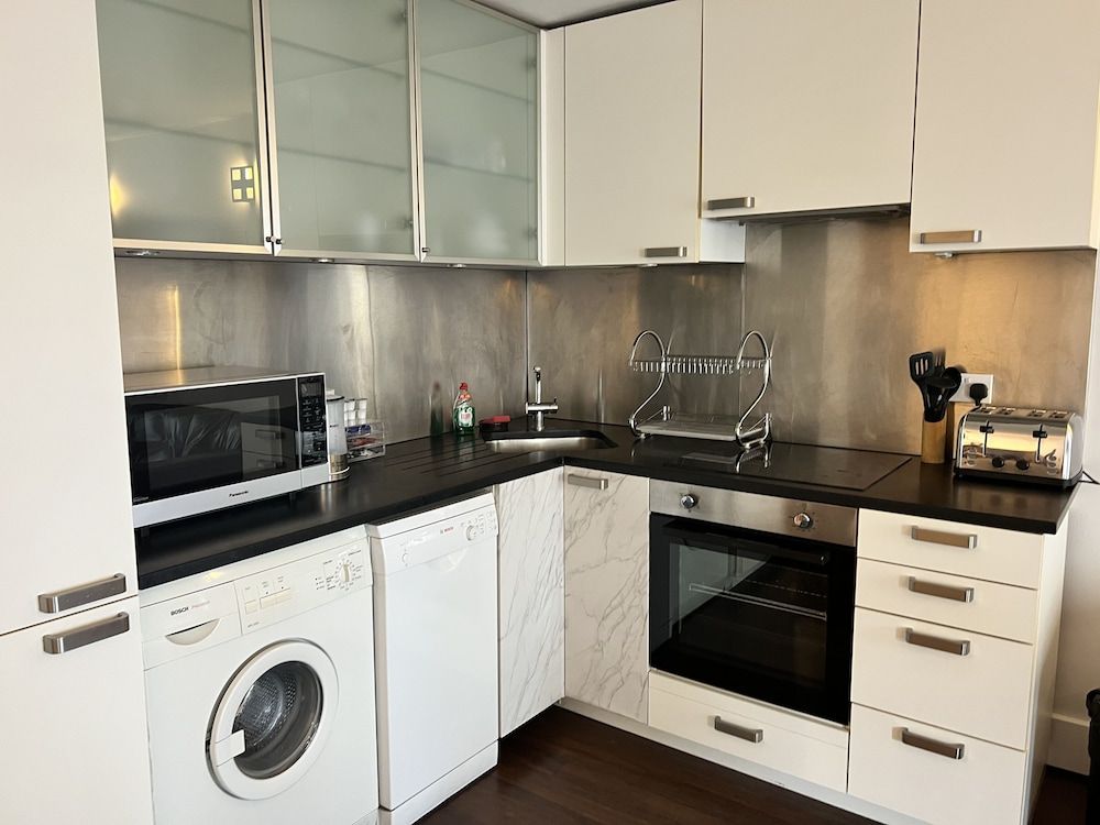 The Jesmond Dene – St Pancras Hotel Group One Bedroom Apartment - Annex Building 3