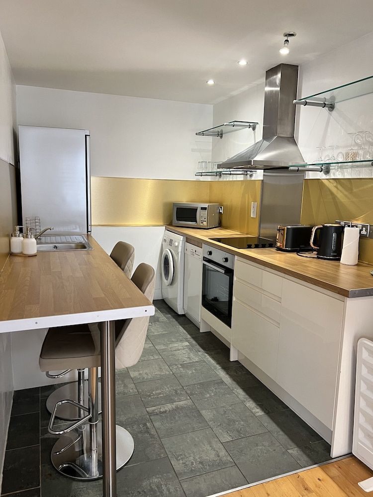 The Jesmond Dene – St Pancras Hotel Group One Bedroom Apartment - Annex Building 6