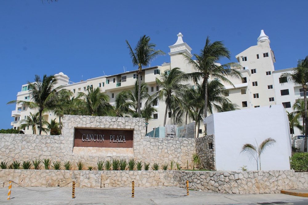 undefined Bsea Cancun Plaza Hotel 2