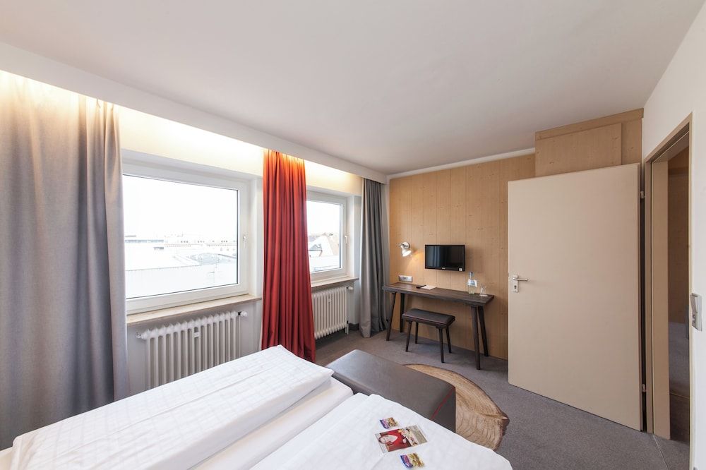 undefined Sure Hotel by Best Western Muenchen Hauptbahnhof 6