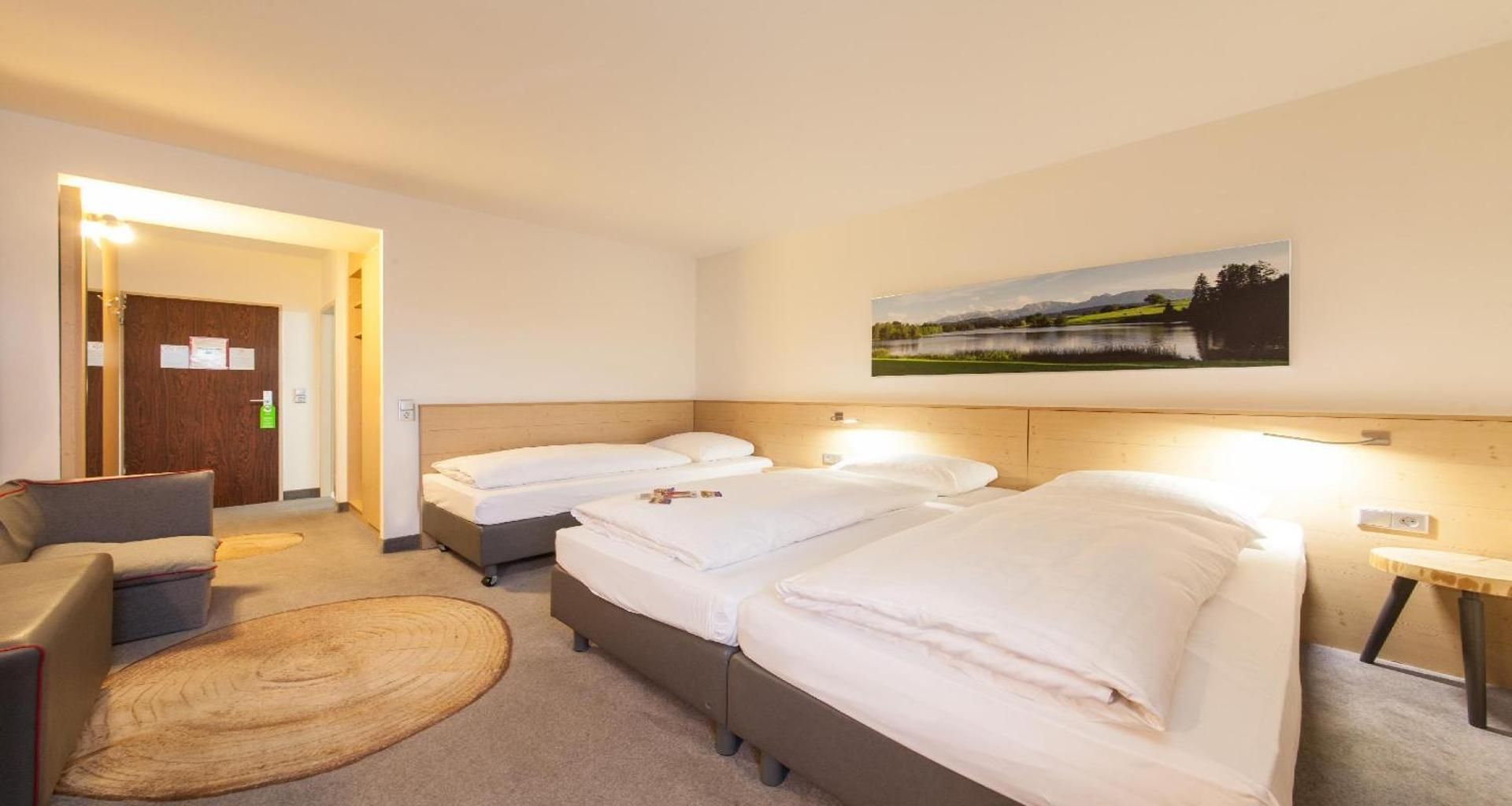 undefined Sure Hotel by Best Western Muenchen Hauptbahnhof 3