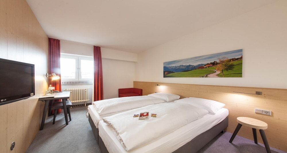 undefined Sure Hotel by Best Western Muenchen Hauptbahnhof