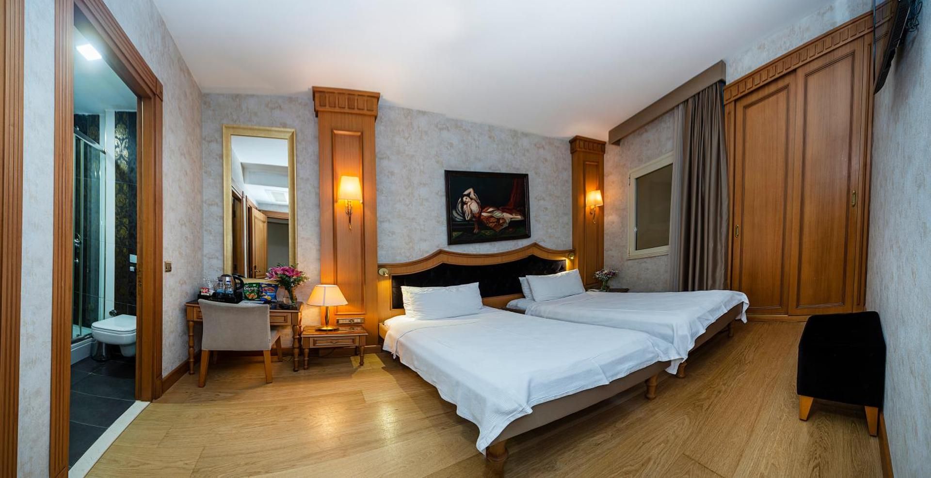 undefined Aprilis Hotel - Special class 8