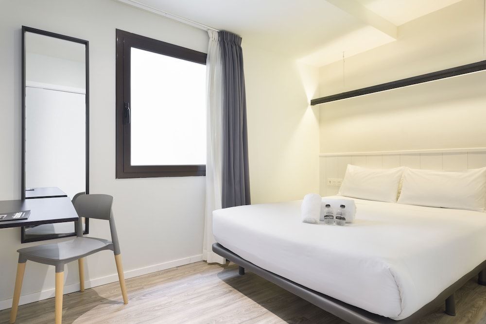 Hotel Acta BCN 40 Double Room 2