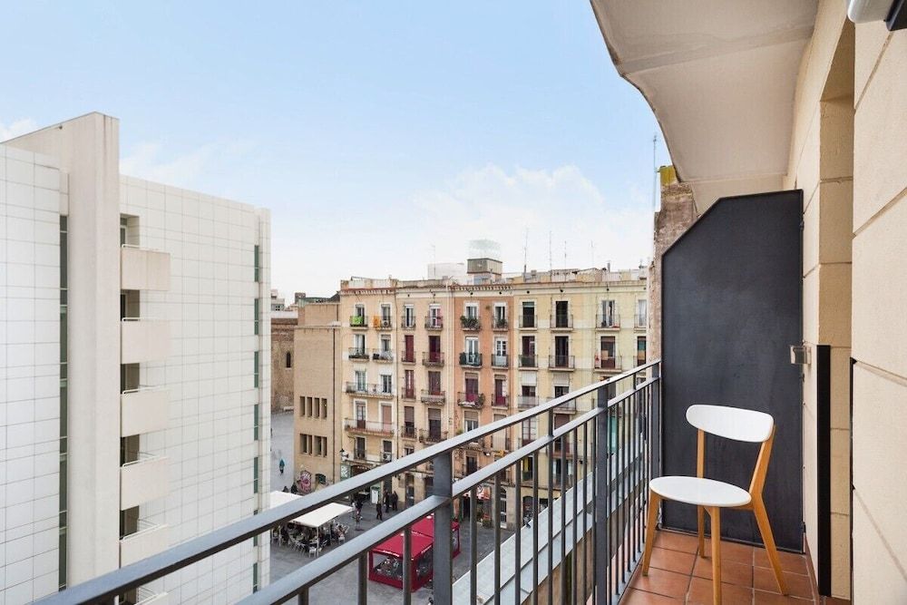 Hotel Acta BCN 40 Superior Double Room 8