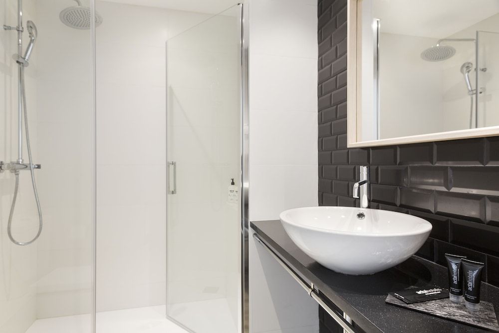 Hotel Acta BCN 40 Superior Double Room 10