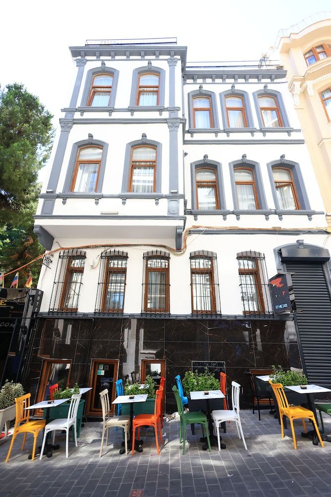 undefined Hotel New House 6