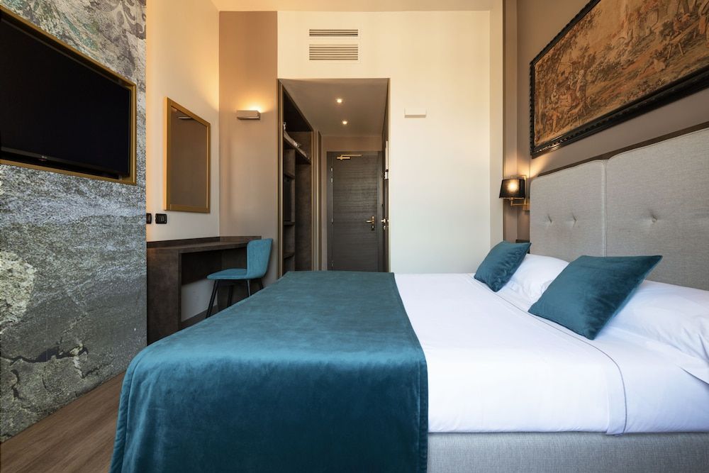 Mokinba Hotels King Double or Twin Room 2