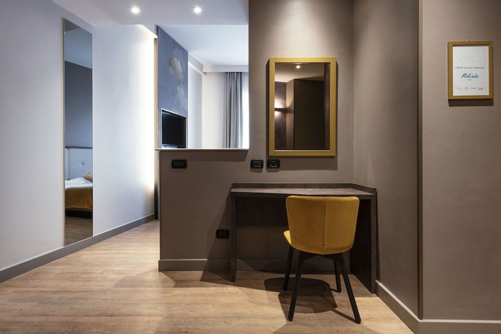 Mokinba Hotels King Double or Twin Room 9