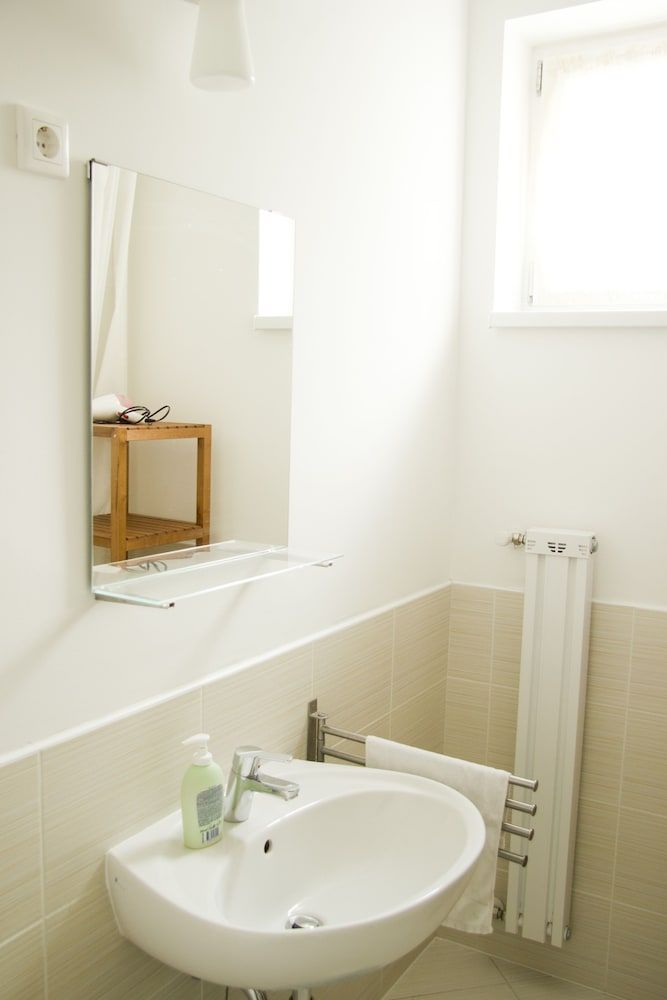 undefined Corvin Plaza Apartments and Suites 10