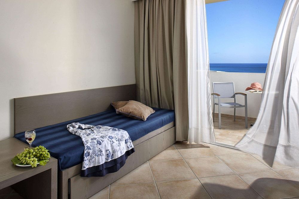 Family Room, Sea View (Superior)