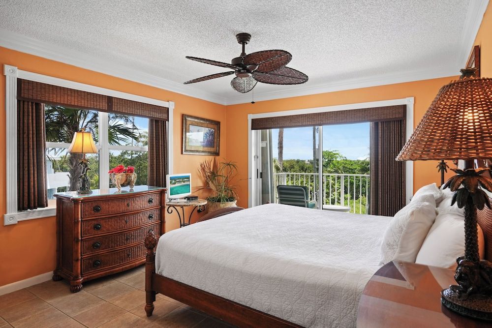 Condo 22, 2 Bedrooms, Ocean View