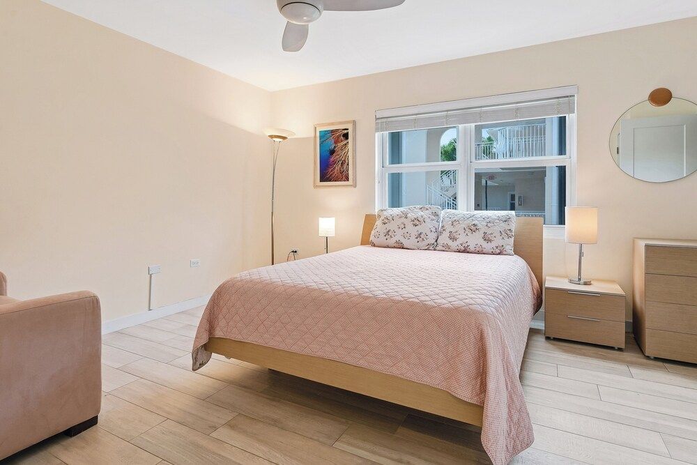 Condo 8, 2 Bedrooms, Ocean View