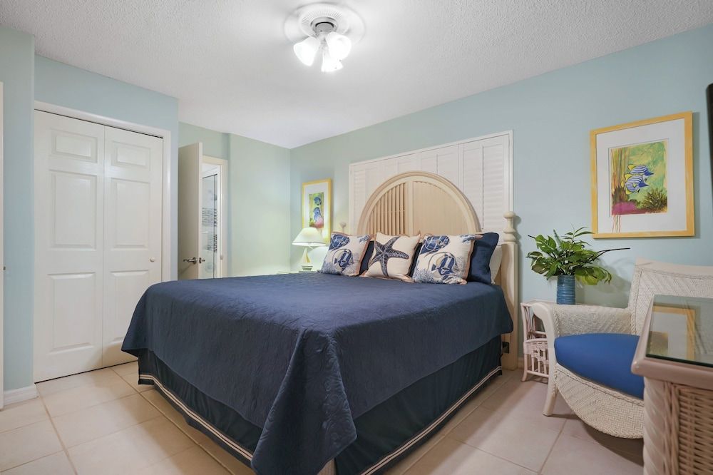 Condo 5, 2 Bedrooms, Ocean View